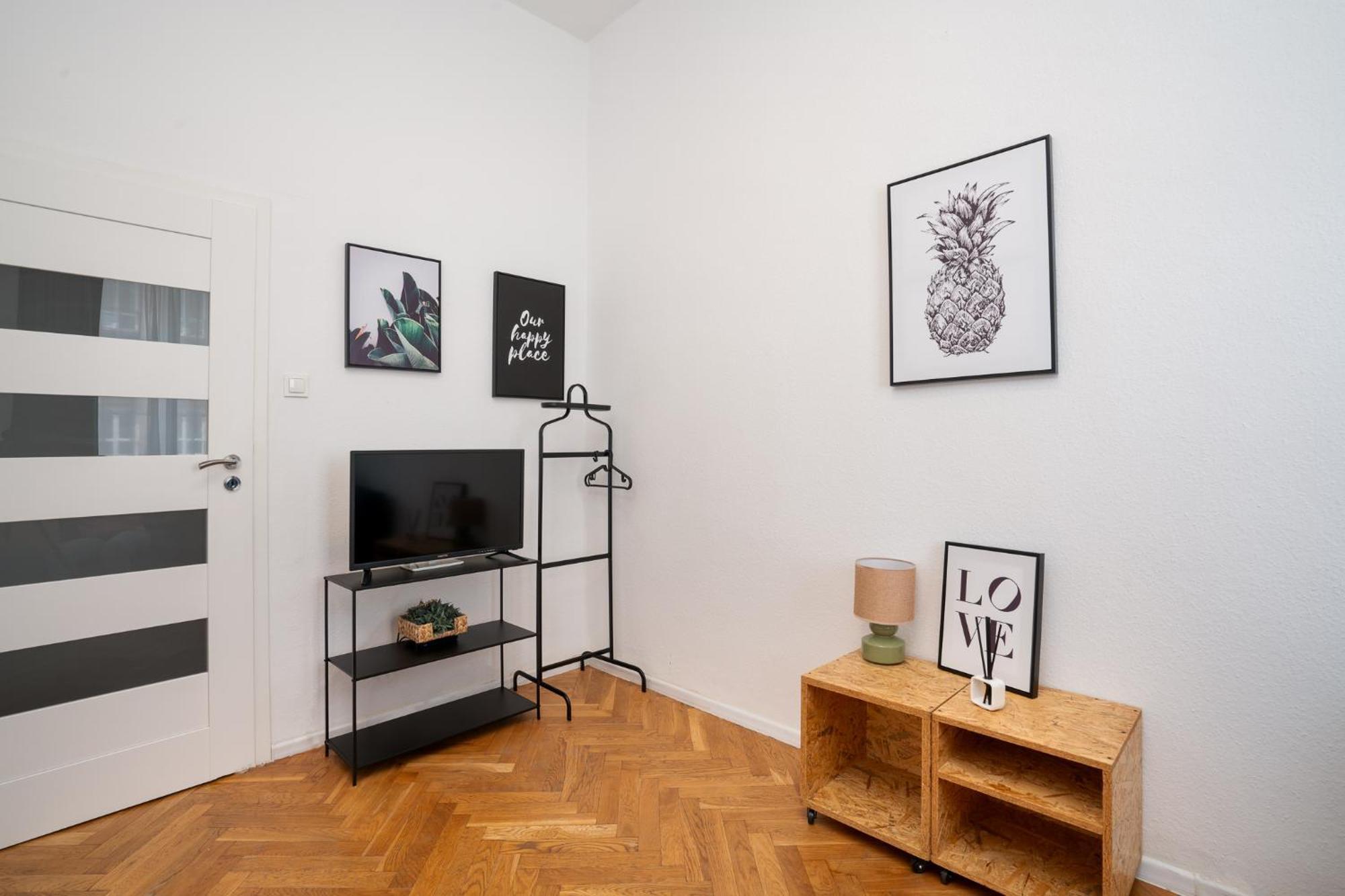 A.S. Home Swidnicka Street Wroclaw Exterior photo